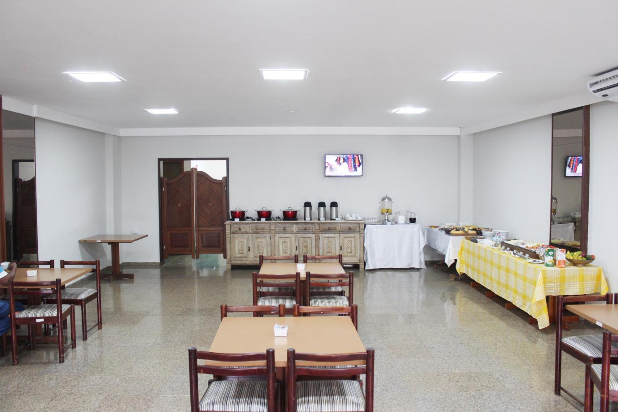 Days Inn By Wyndham Uberlândia Extérieur photo