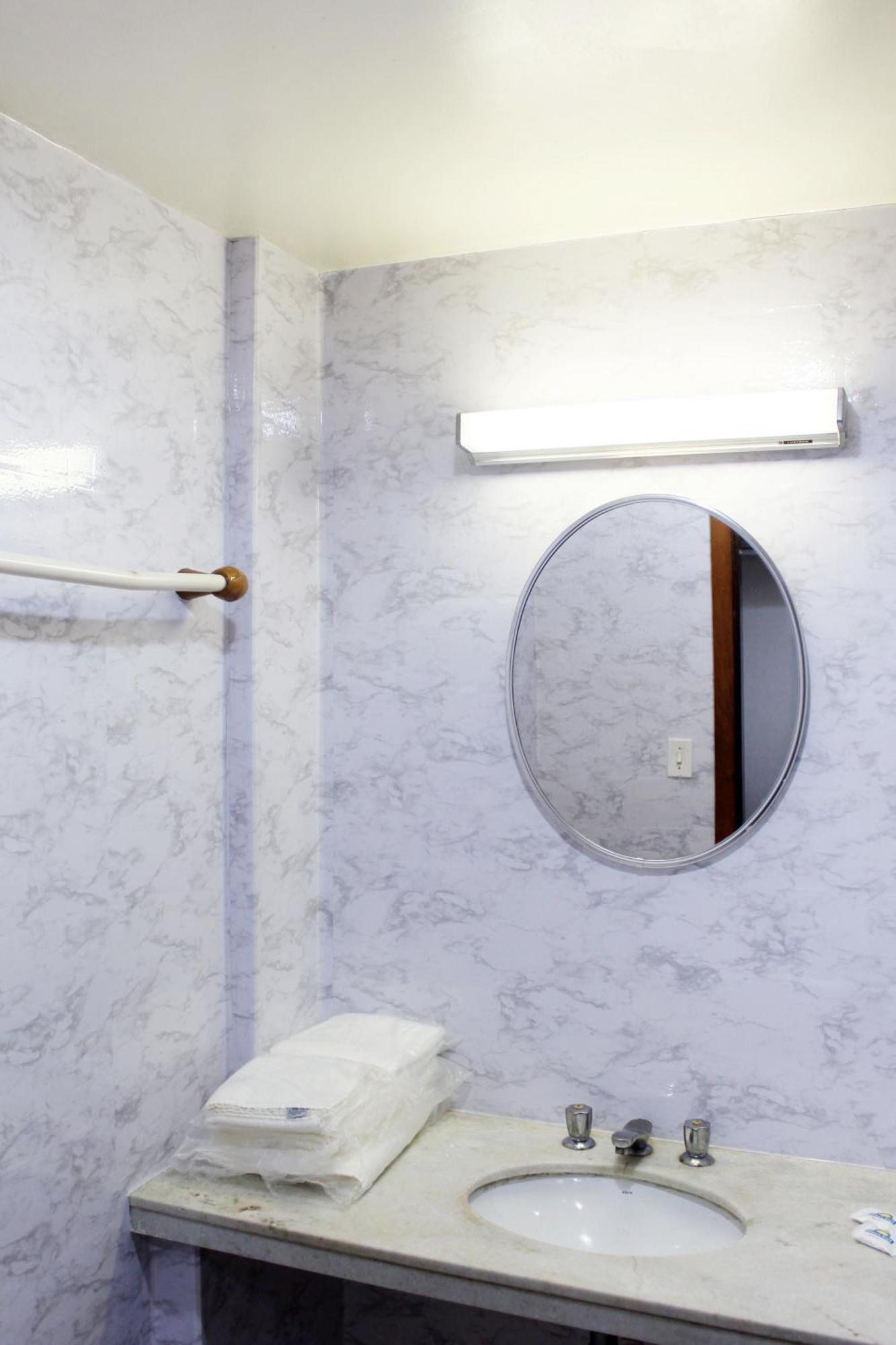 Days Inn By Wyndham Uberlândia Extérieur photo