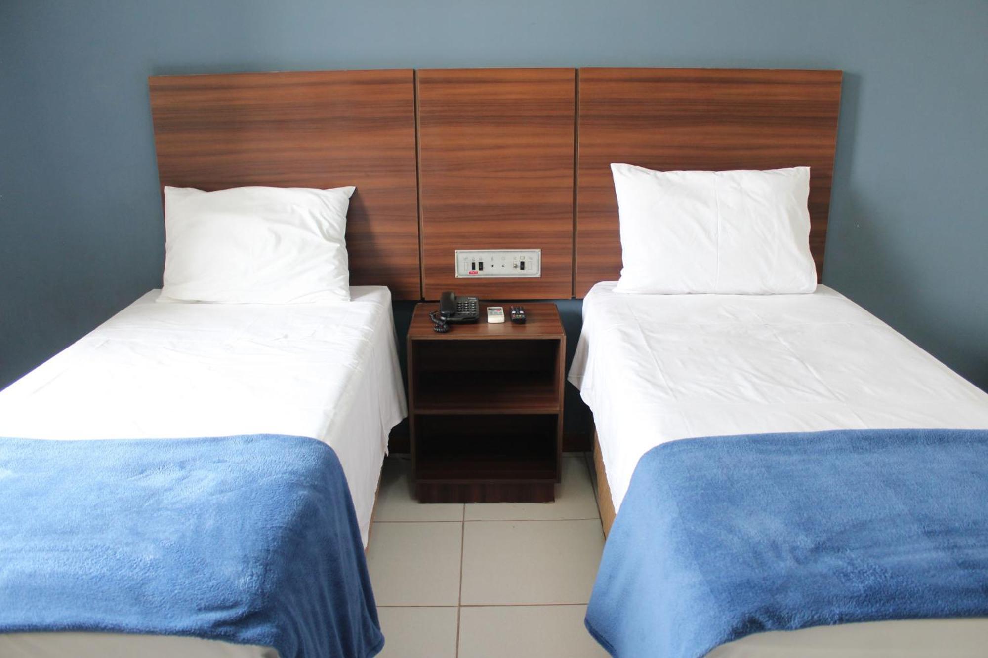 Days Inn By Wyndham Uberlândia Extérieur photo